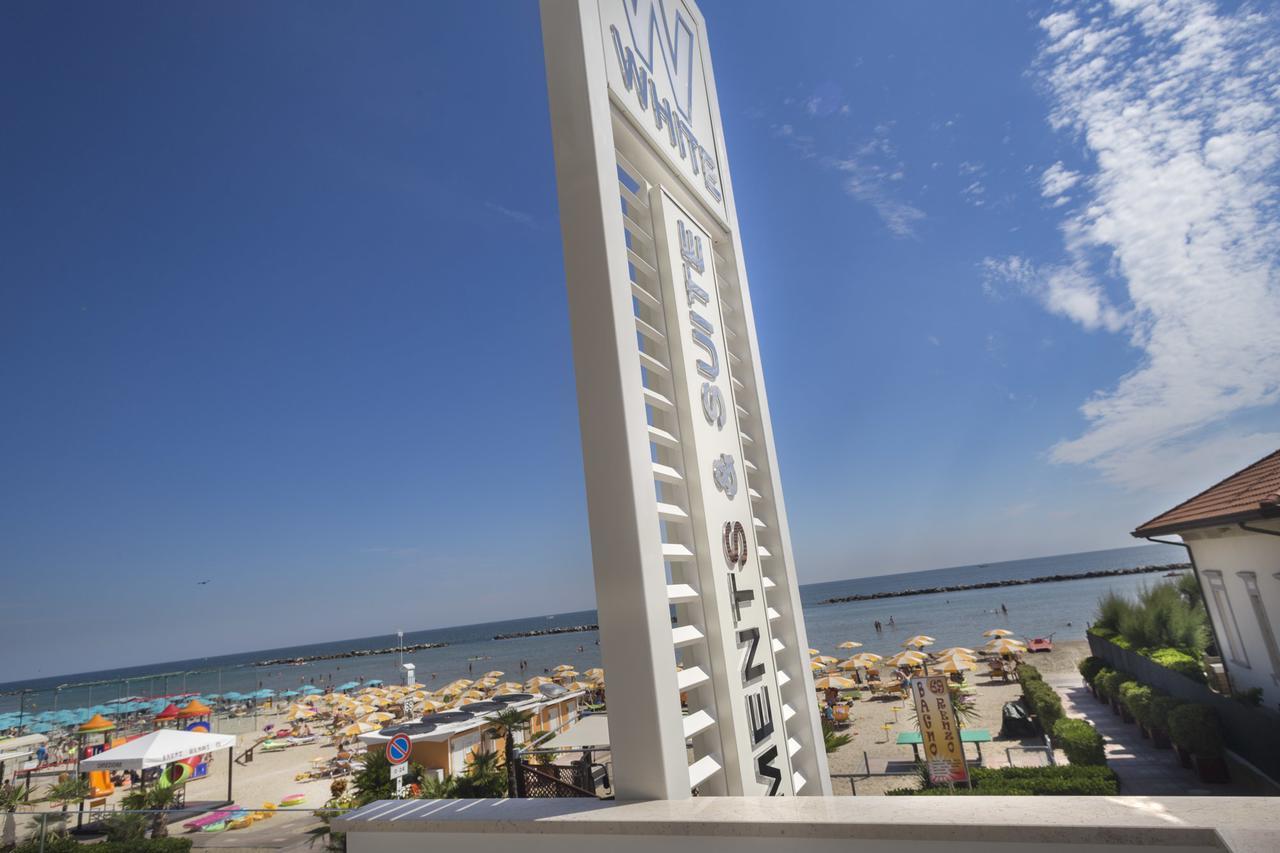 White Suite & Apartments Bellaria-Igea Marina Exterior photo